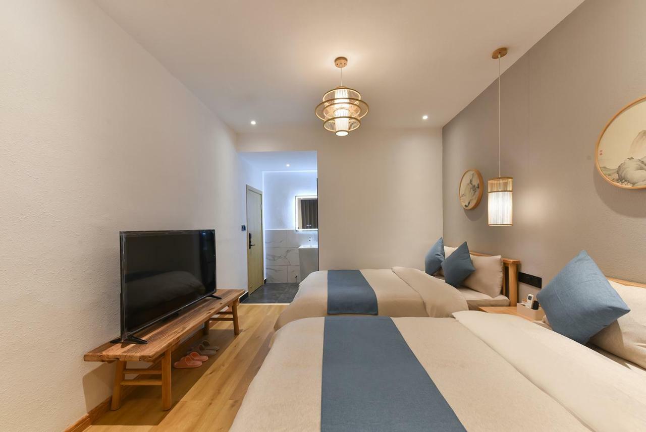Yifangyan - Tingyuan Qingshe Hostel Phượng Hoàng cổ trấn Ngoại thất bức ảnh