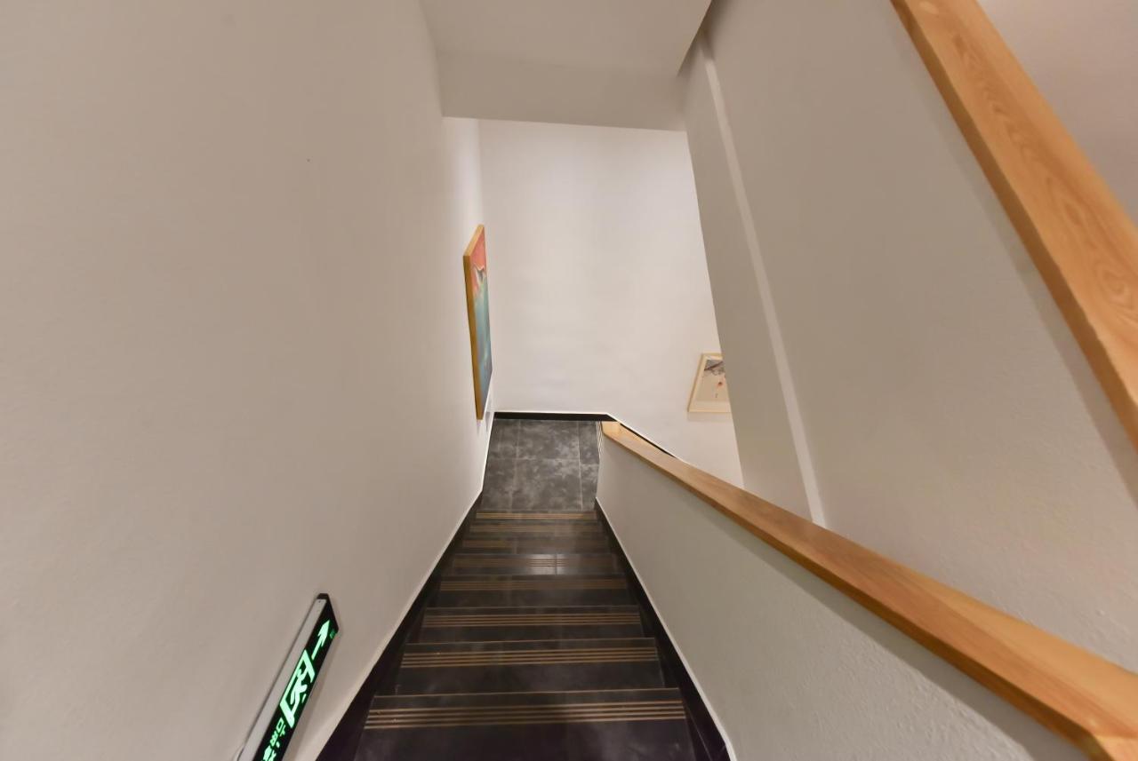 Yifangyan - Tingyuan Qingshe Hostel Phượng Hoàng cổ trấn Ngoại thất bức ảnh